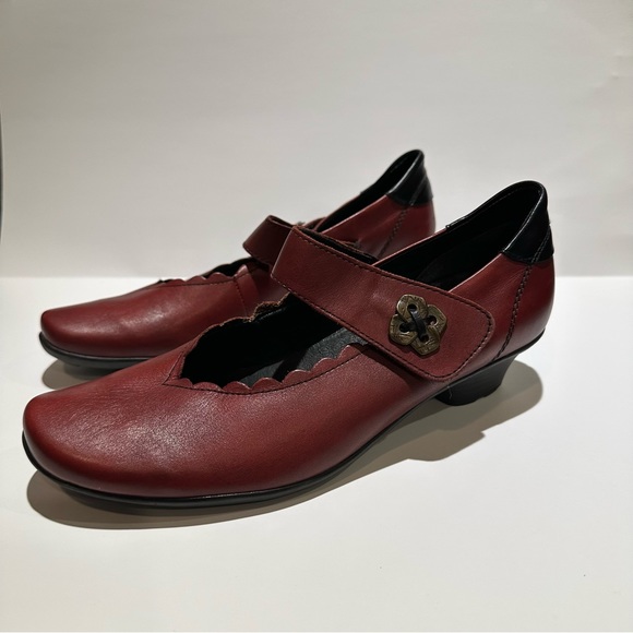 Remonte Dorndorf Mary Jane Shoes In Red - Picture 3 of 8